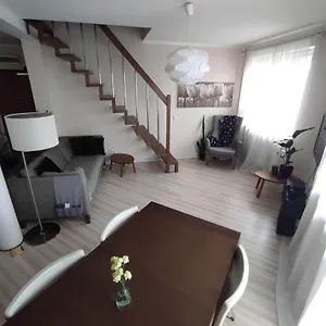 Apartament Z 3 Sypialniami - Parking Bezplatny , Gdańsk Polska